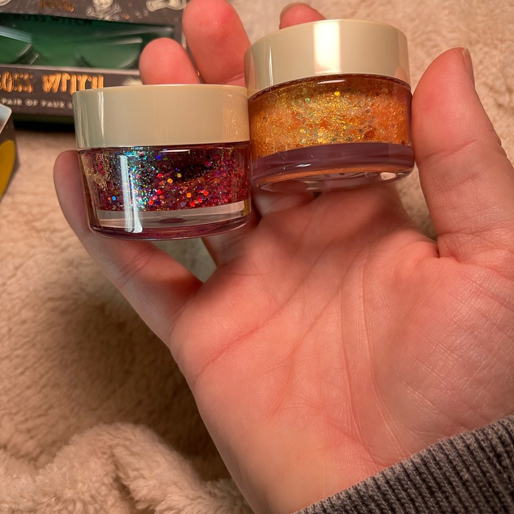 Hocus Pocus Makeup Collection - Picture 7 of 8